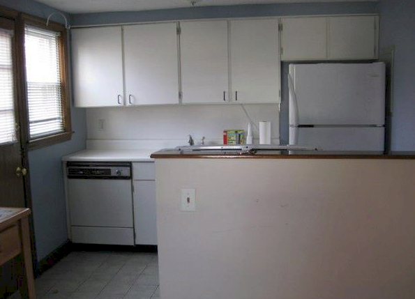 Before small kitchen remodeling